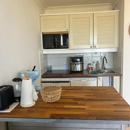 Ocean View - 2 Bedroom - At 50m - Spool *