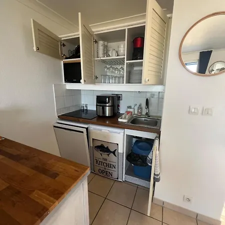 Apartment Ocean View - 2 Bedroom - At 50m - Spool