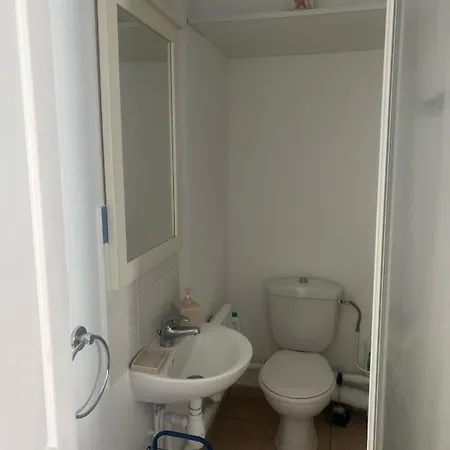 Ocean View - 2 Bedroom - At 50m - Spool Apartment